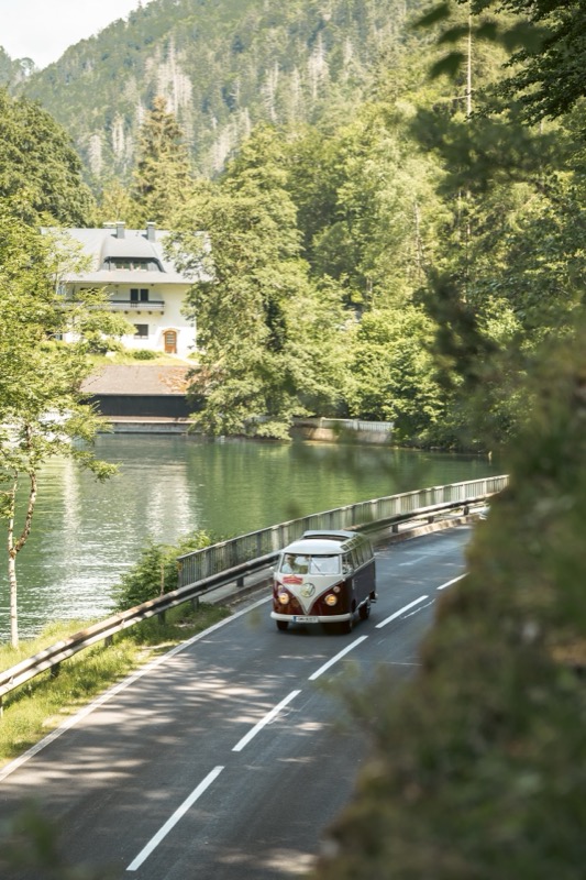 Classic am Mondsee — Fahrzeugfotografie