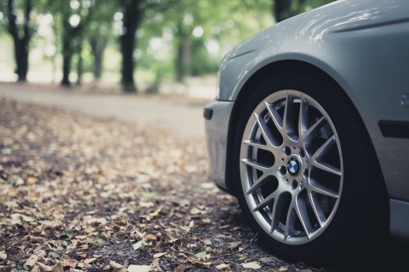BMW E39 — Fahrzeugfotografie