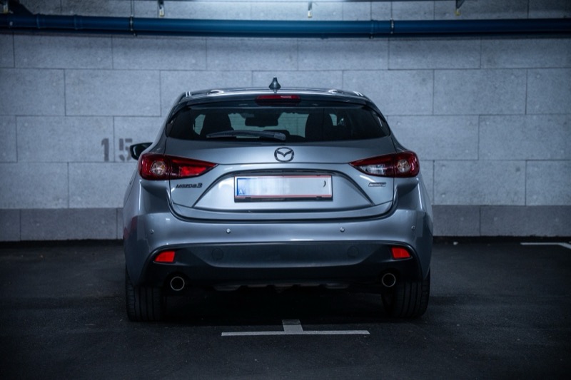 Mazda 3 — Fahrzeugfotografie
